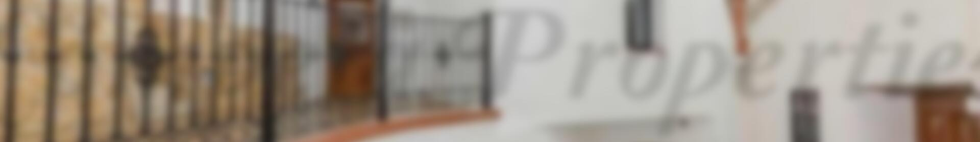 2 bedroom Townhouse for sale