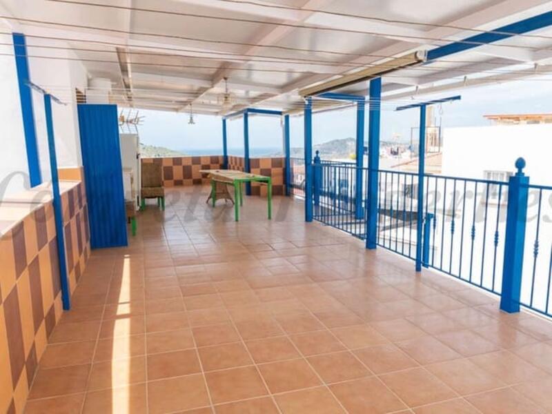 6 chambre Maison de Ville à louer à long terme 6 chambre Maison de Ville à louer à long terme