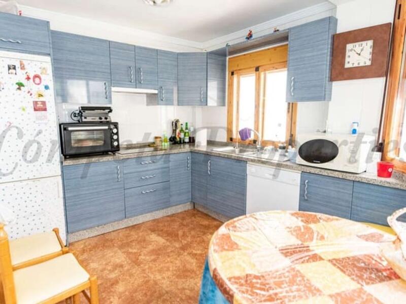 6 chambre Maison de Ville à louer à long terme 6 chambre Maison de Ville à louer à long terme