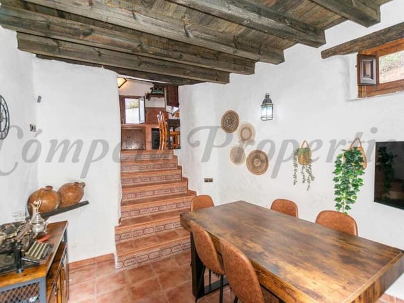 3 bedroom Townhouse for sale