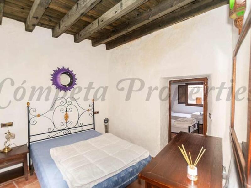 3 bedroom Townhouse for sale