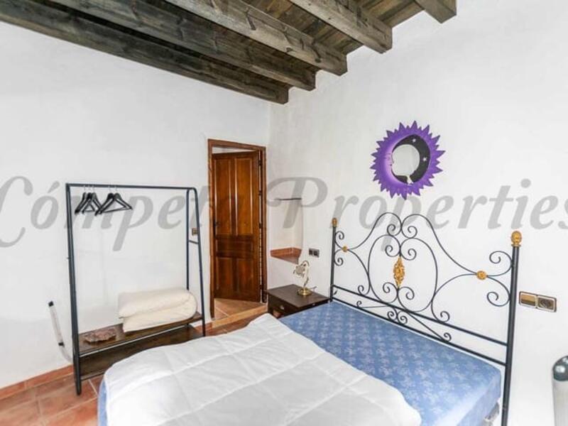 3 bedroom Townhouse for sale