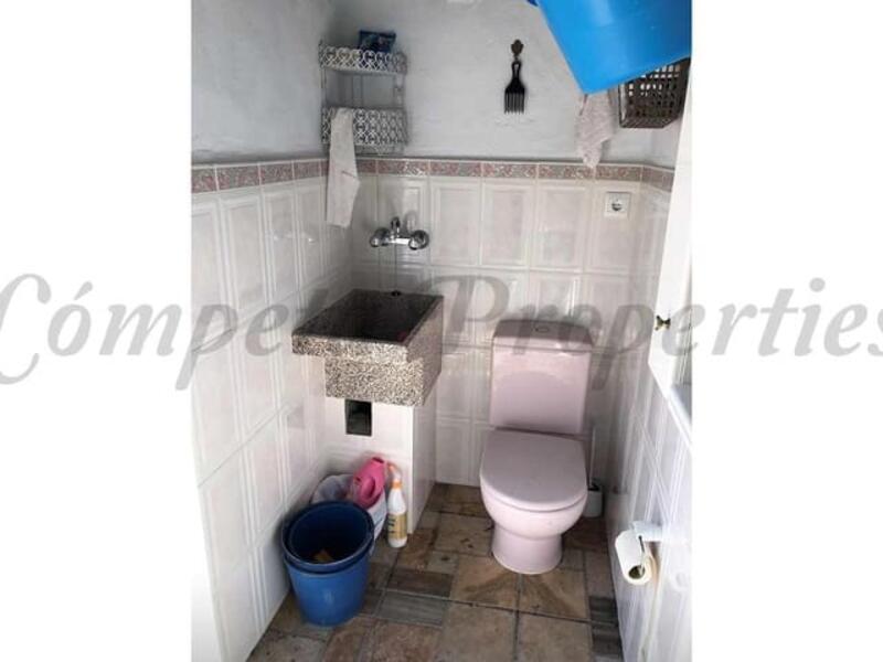 3 bedroom Townhouse for sale