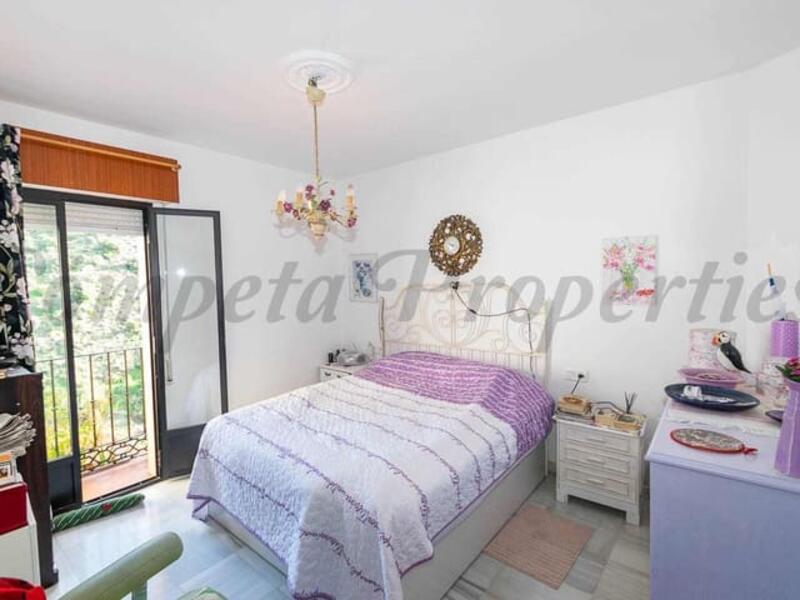 3 soverom Leilighet til salgs 3 soverom Leilighet til salgs