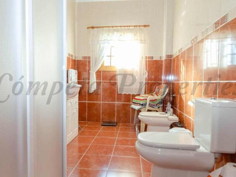 3 bedroom Townhouse for sale