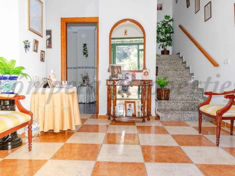 3 bedroom Townhouse for sale