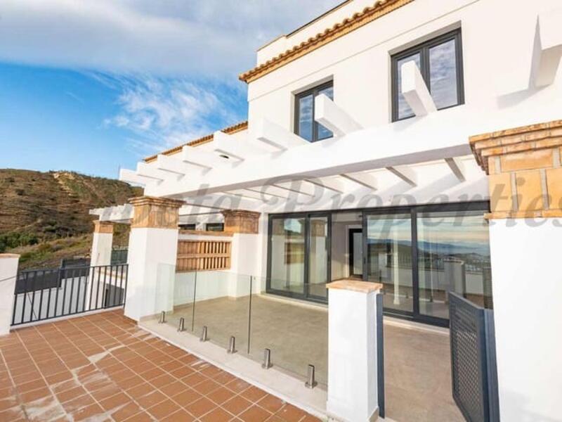 2 Schlafzimmer Stadthaus zu verkaufen