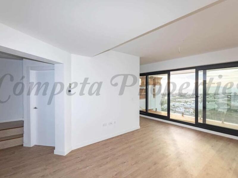 2 slaapkamer Gezinswoning Te koop