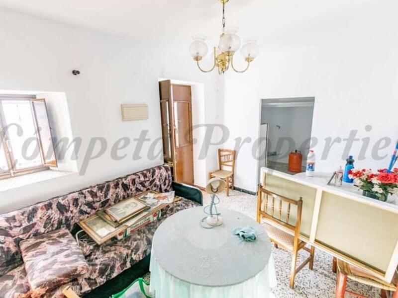 3 bedroom Townhouse for sale