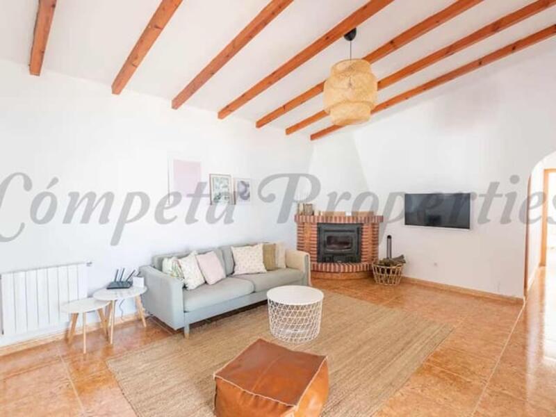 3 bedroom Country House for Long Term Rent 3 bedroom Country House for Long Term Rent