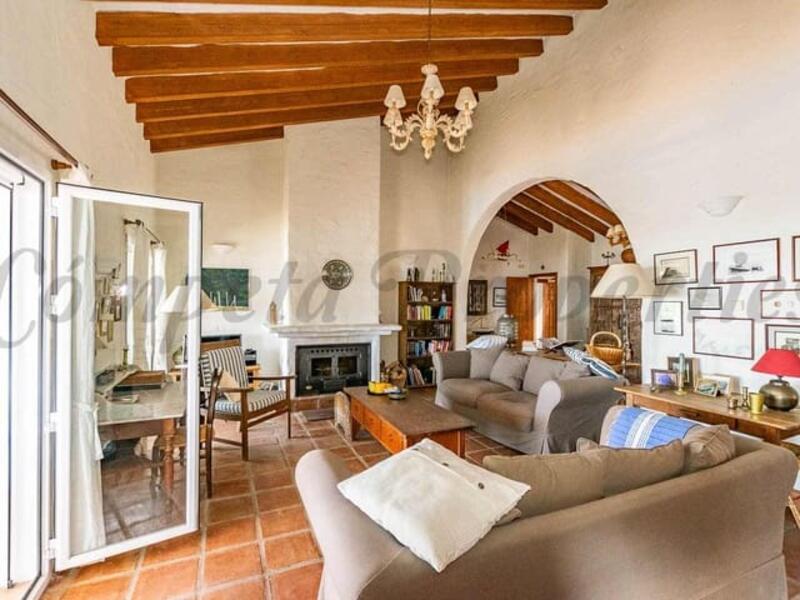 5 bedroom Villa for sale
