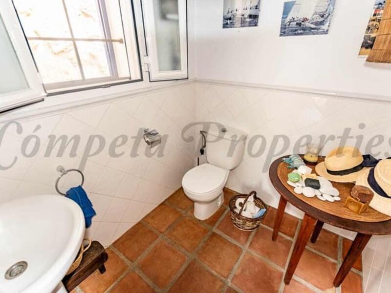 5 bedroom Villa for sale