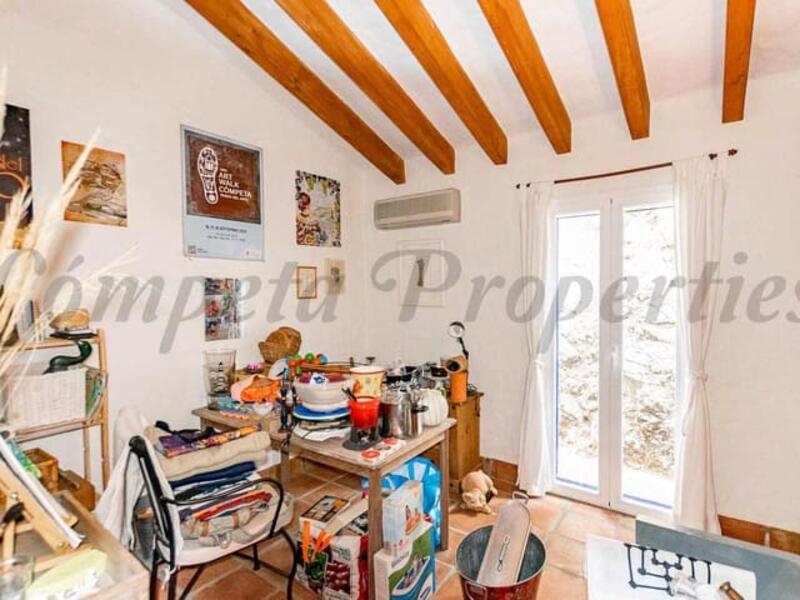 5 bedroom Villa for sale