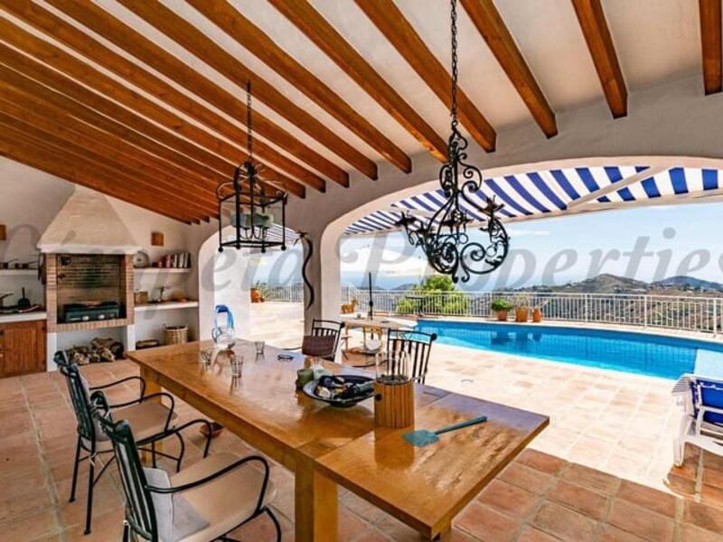 5 bedroom Villa for sale