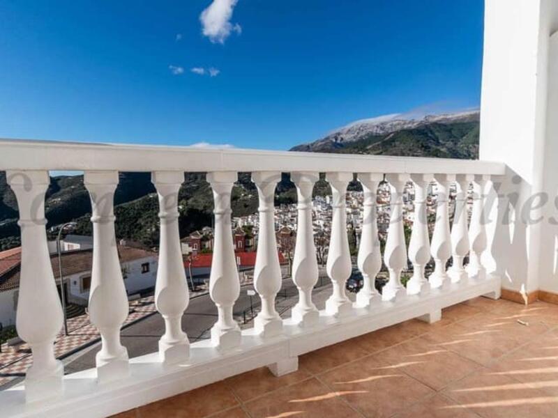 12 bedroom Commercial Property for Long Term Rent 12 bedroom Commercial Property for Long Term Rent