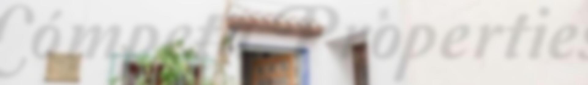 1 bedroom Townhouse for Long Term Rent