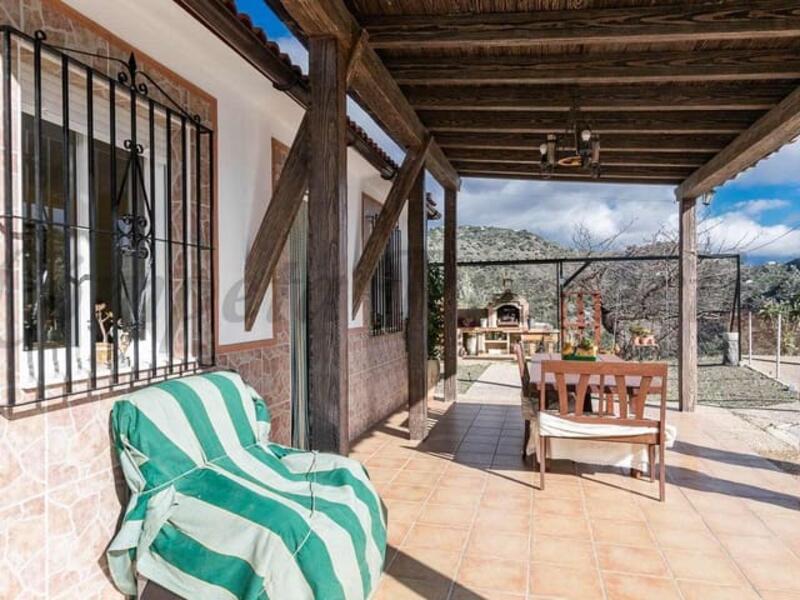 5 Schlafzimmer Villa zu verkaufen 5 Schlafzimmer Villa zu verkaufen