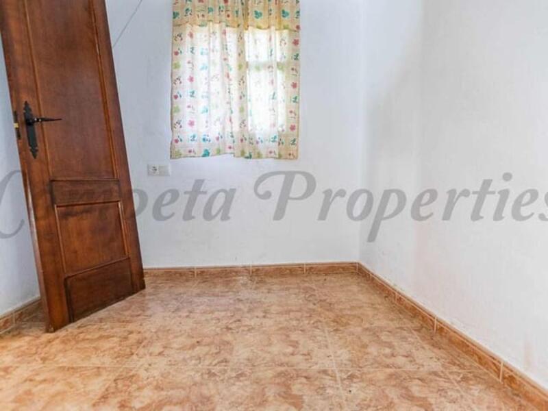 5 Schlafzimmer Villa zu verkaufen 5 Schlafzimmer Villa zu verkaufen