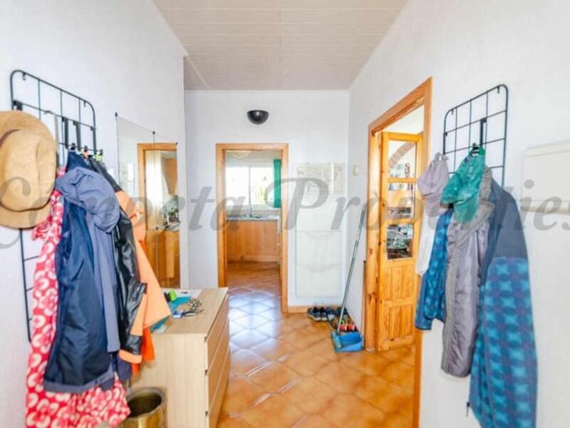 3 Schlafzimmer Landhaus zu verkaufen 3 Schlafzimmer Landhaus zu verkaufen