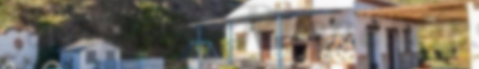 2 bedroom Country House for Long Term Rent