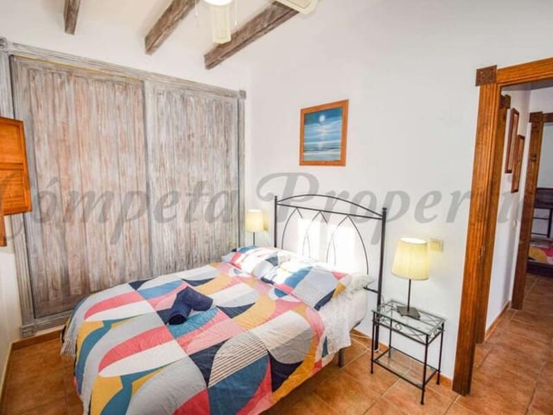 2 bedroom Country House for Long Term Rent