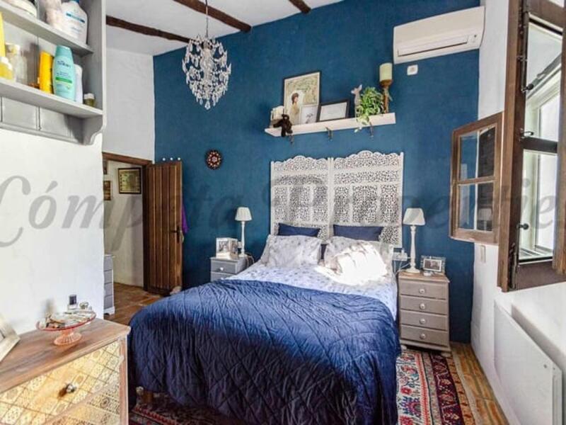 3 bedroom Country House for sale