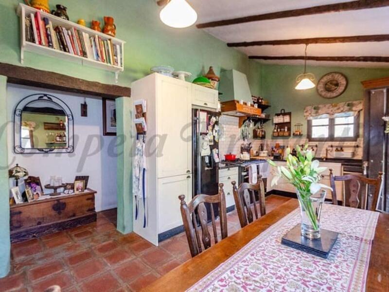 3 bedroom Country House for sale