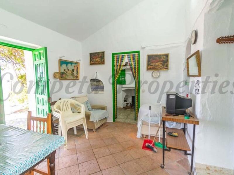 4 bedroom Country House for sale