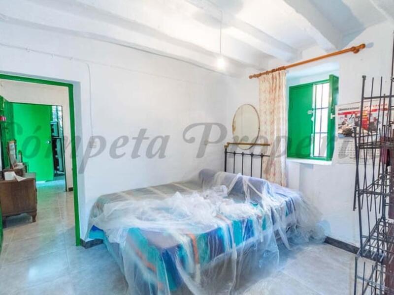 4 bedroom Country House for sale