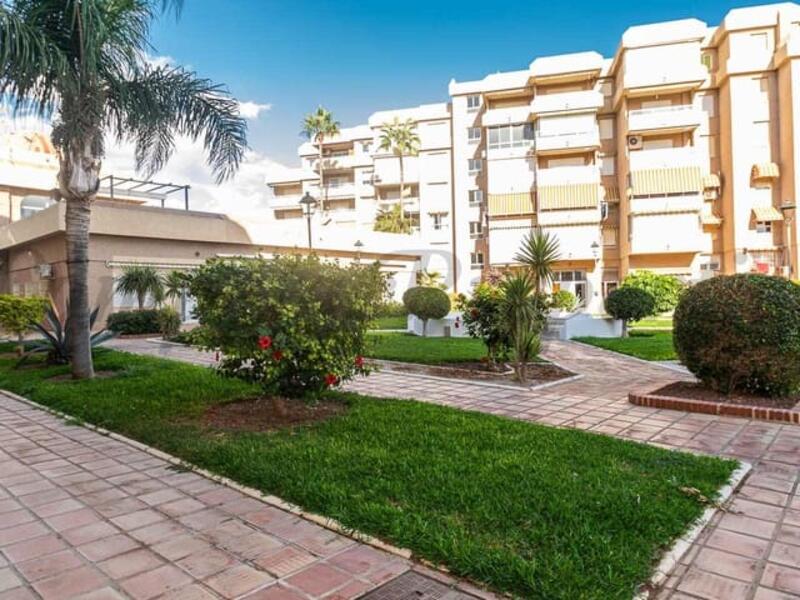 1 bedroom Apartment for Long Term Rent