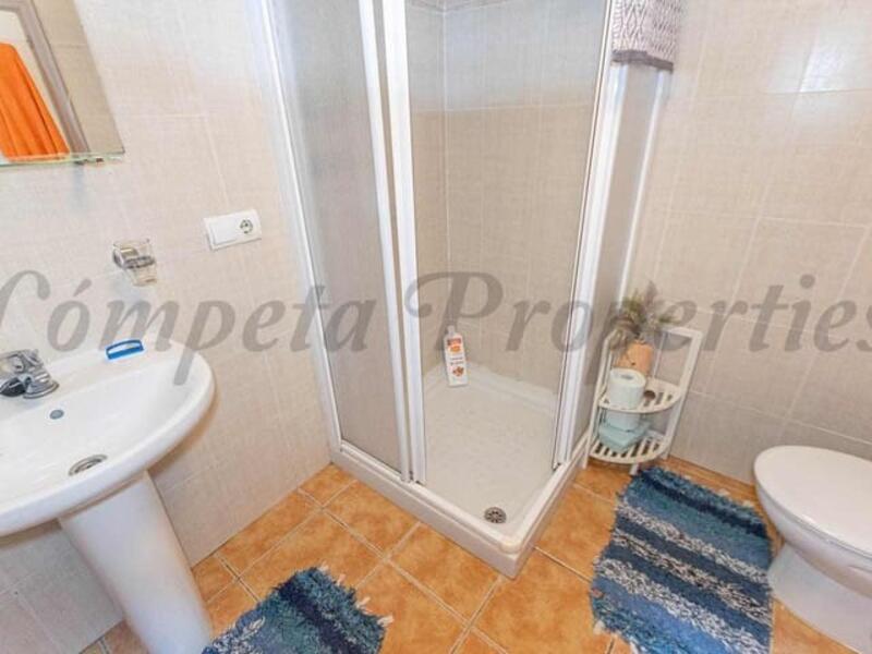 1 bedroom Townhouse for sale