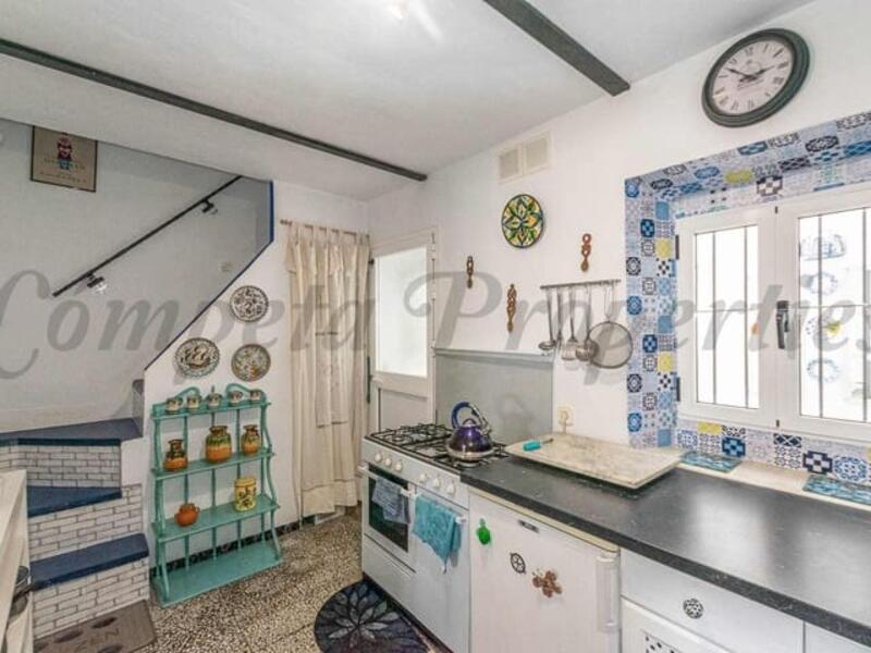 1 bedroom Townhouse for sale