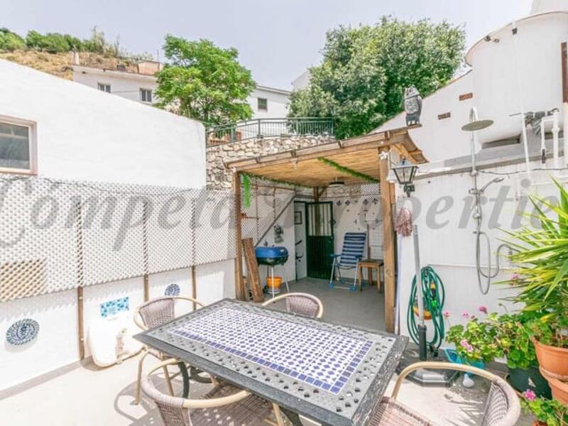 1 bedroom Townhouse for sale