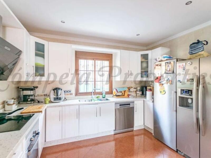 3 chambre Maison de Ville à louer à long terme