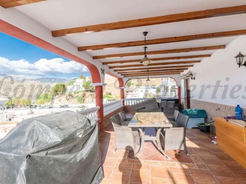 3 chambre Maison de Ville à louer à long terme