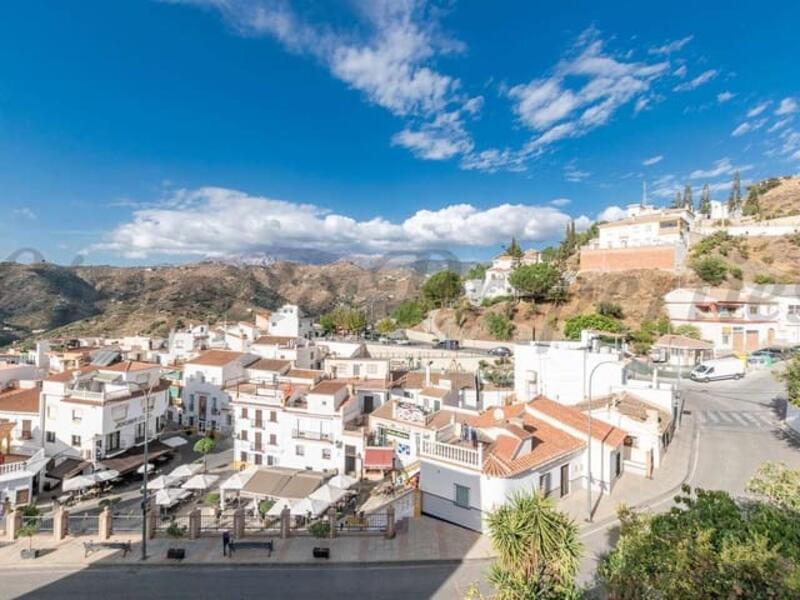 3 chambre Maison de Ville à louer à long terme