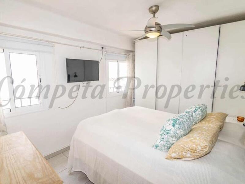 2 bedroom Townhouse for sale