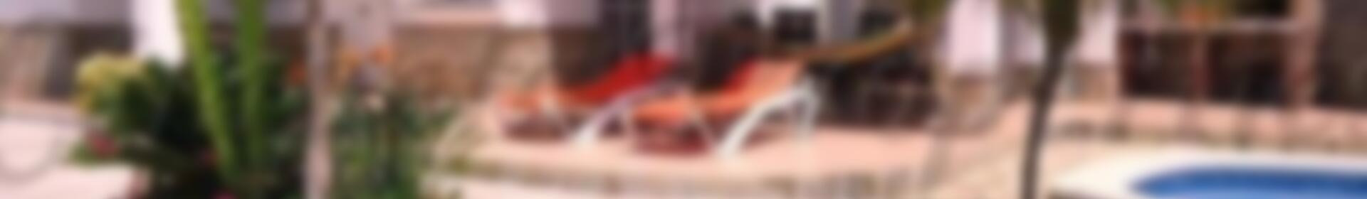 2 slaapkamer Landhuis voor lange termijn huur