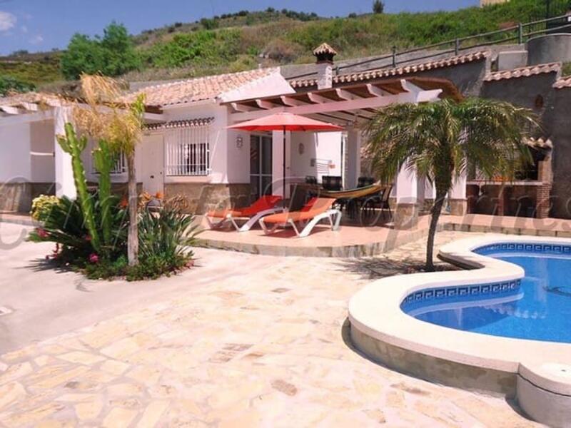 Lantställe för långsiktig hyra i Torrox, Málaga