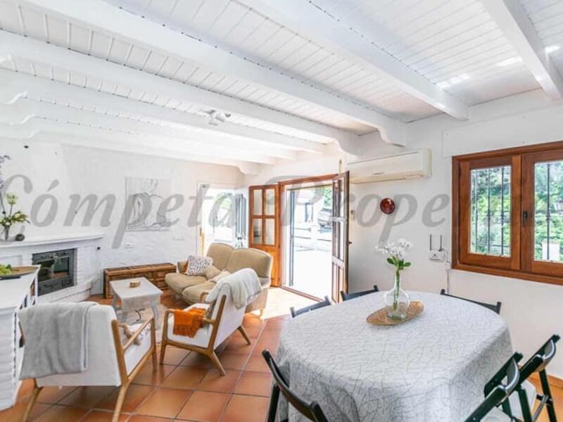 3 Cuarto Villa en venta