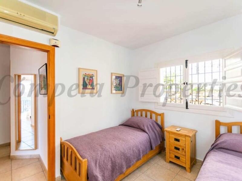 5 soverom Villa til salgs