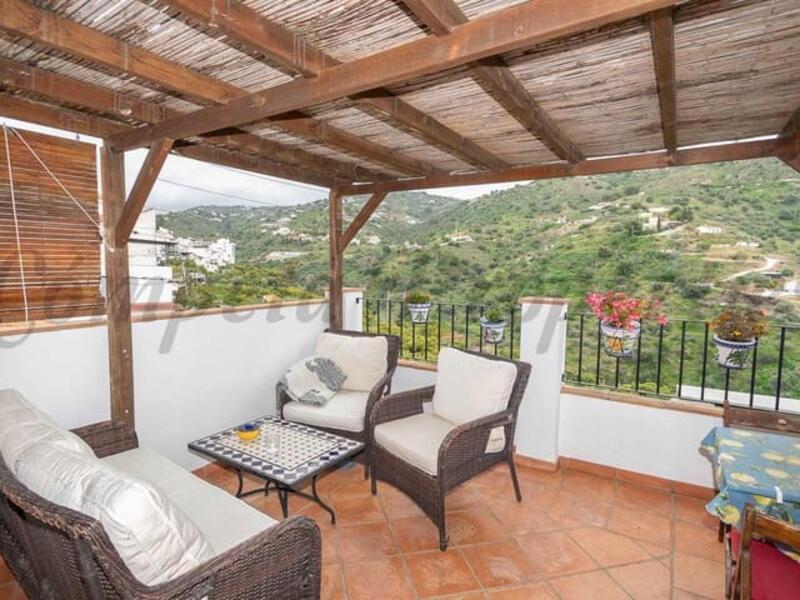 Townhouse for sale in Torrox, Málaga
