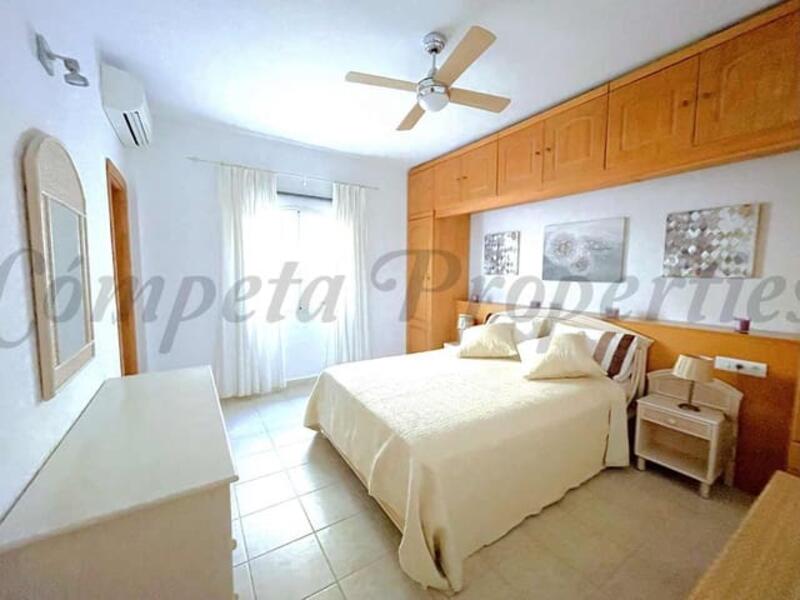 4 bedroom Country House for sale