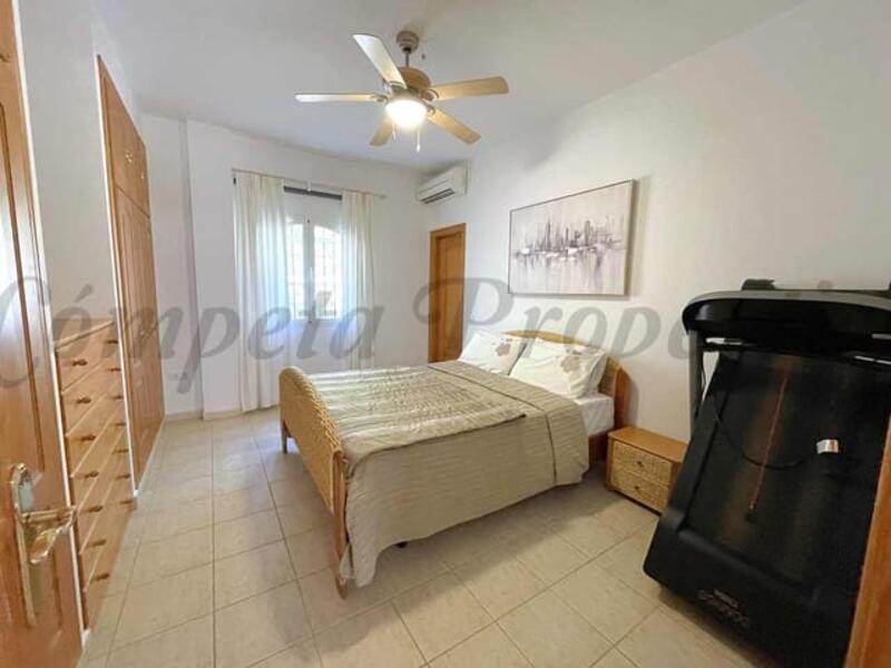 4 bedroom Country House for sale