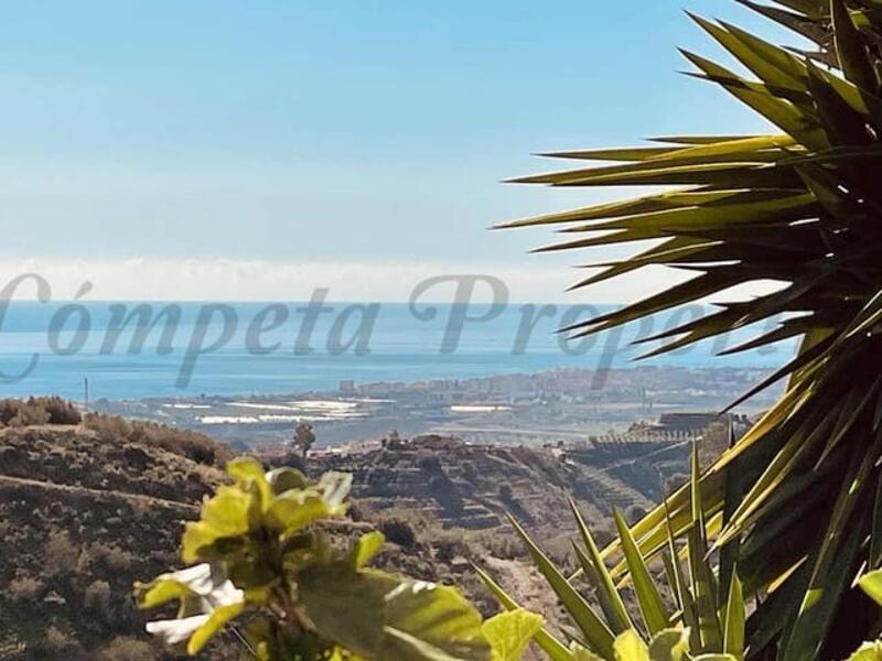 4 bedroom Country House for sale