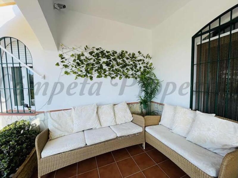 4 bedroom Country House for sale