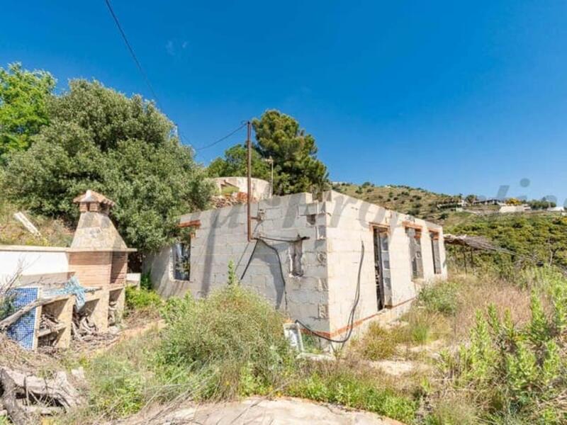 2 slaapkamer Landhuis Te koop 2 slaapkamer Landhuis Te koop