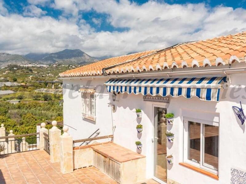 5 slaapkamer Villa Te koop 5 slaapkamer Villa Te koop