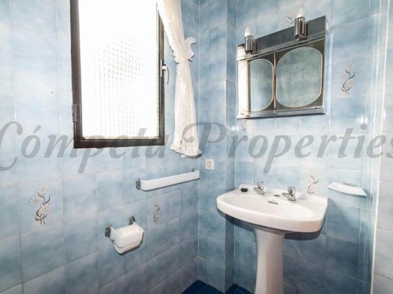 3 bedroom Apartment for sale