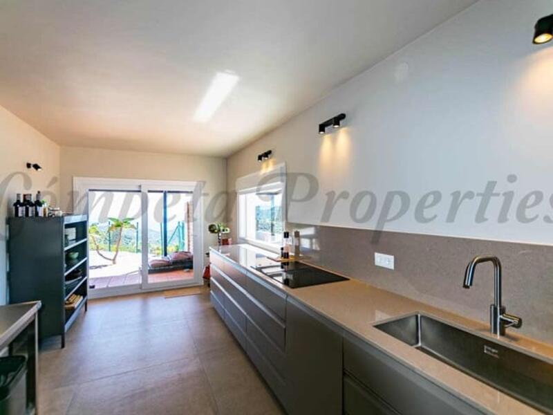 7 Schlafzimmer Villa zu verkaufen